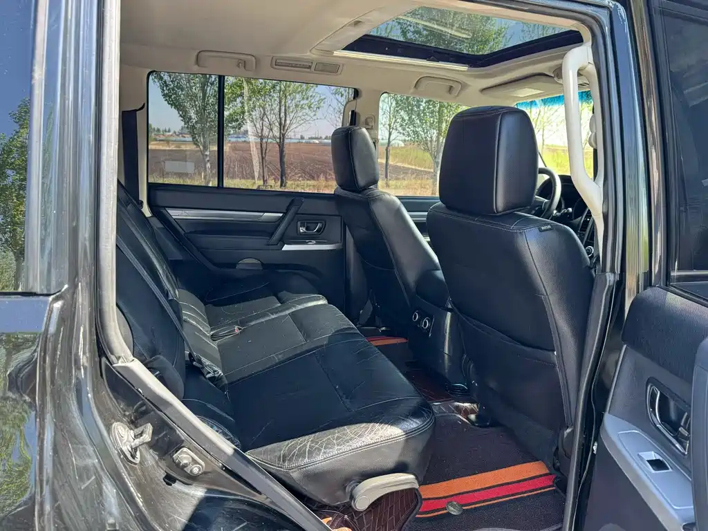 Mitsubishi Pajero (Import) 3.0L Auto Premium Edition China V, фото 7