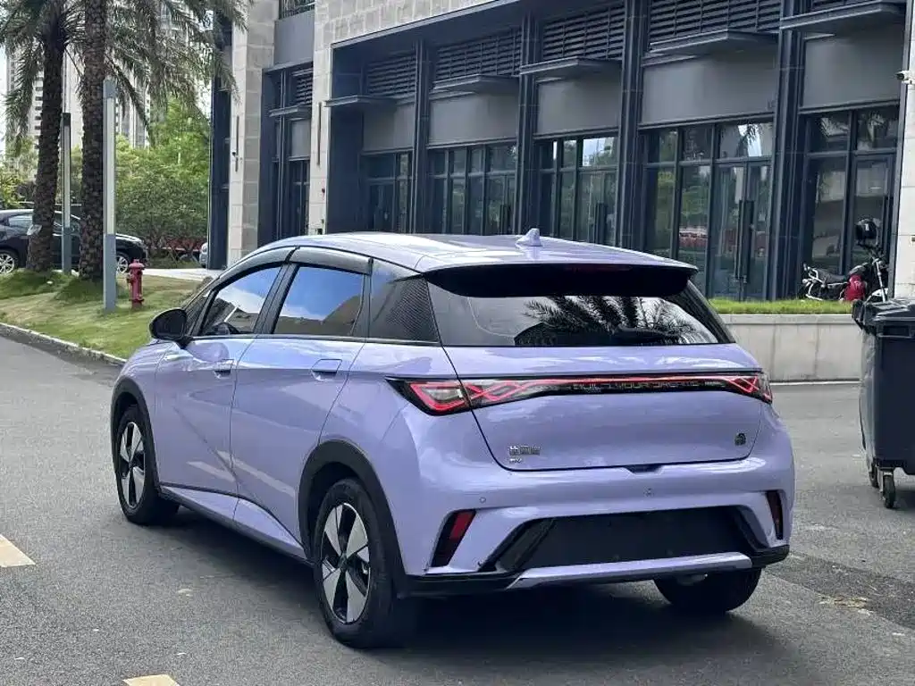 BYD Dolphin 2023 — фото 13