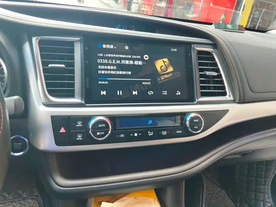 Toyota Highlander — миниатюра 13