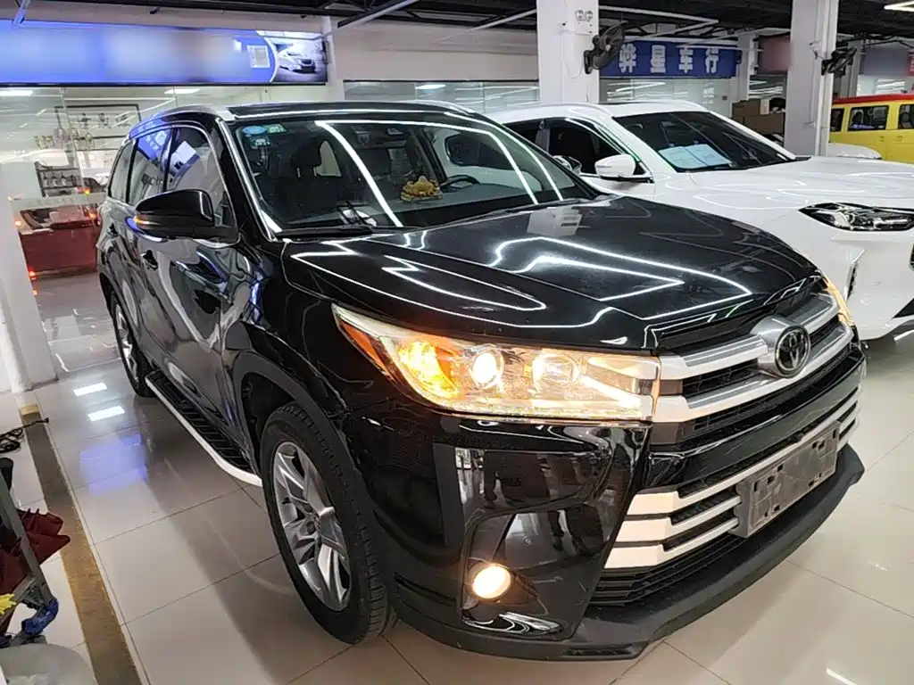 Toyota Highlander — миниатюра 4