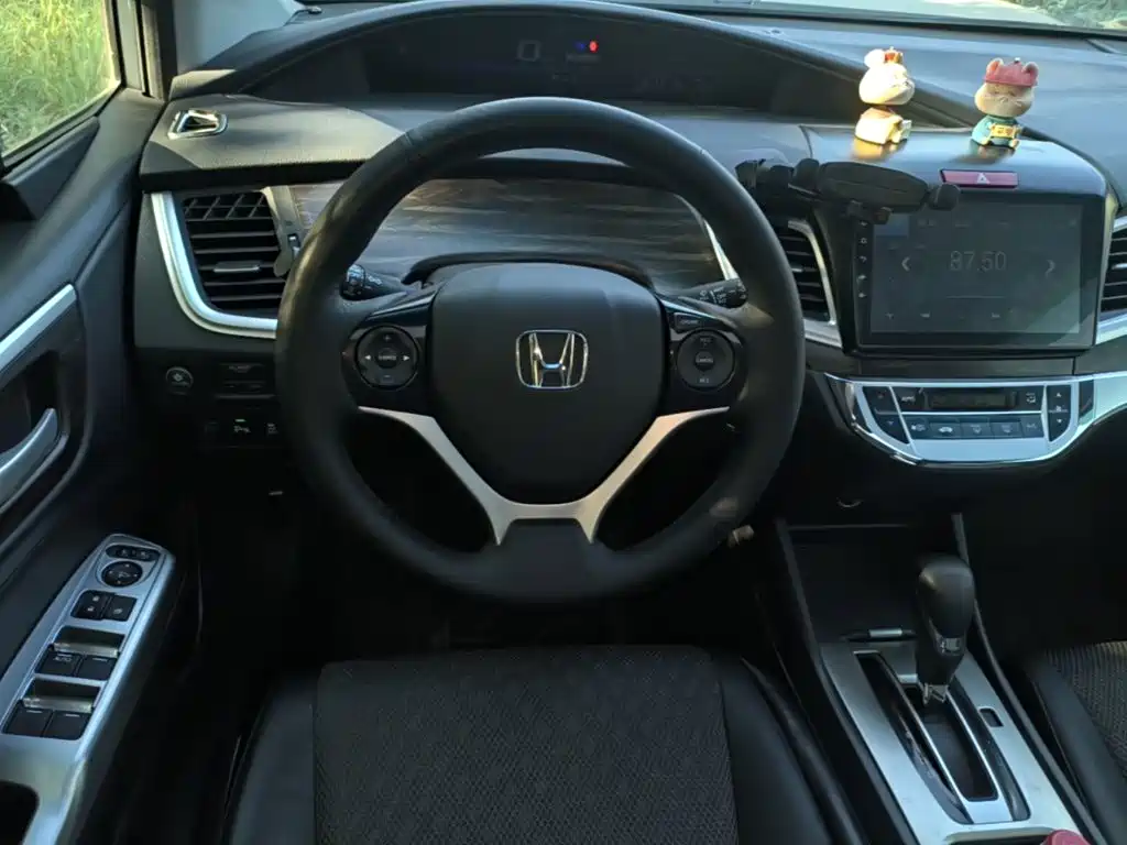 Honda Jade — миниатюра 11