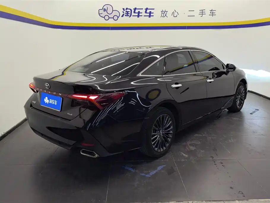 Toyota Avalon 2019 2.0L XLE Premium VI