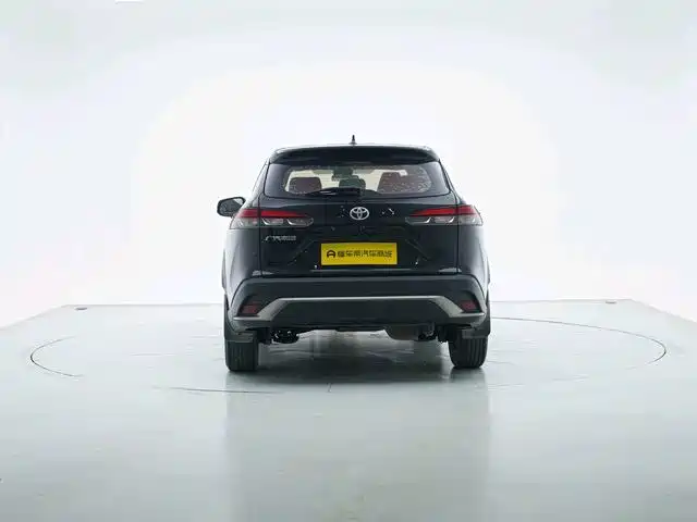 Toyota Frontlander — миниатюра 7