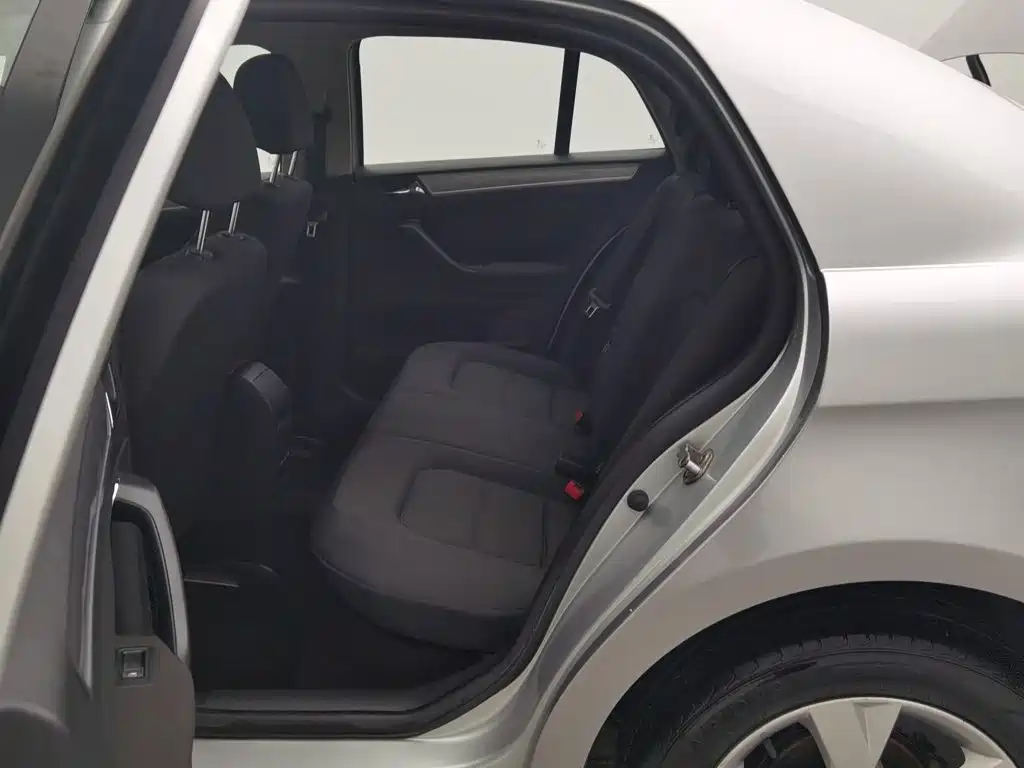 Volkswagen Bora — миниатюра 15