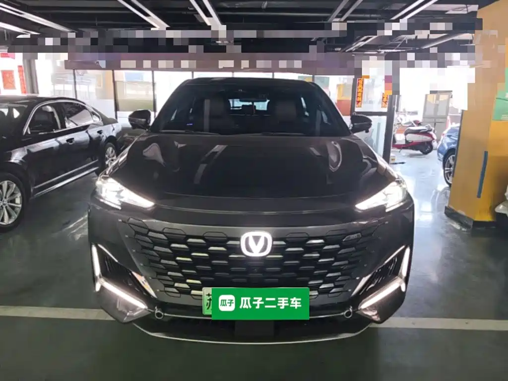Changan UNI-K iDD — миниатюра 3