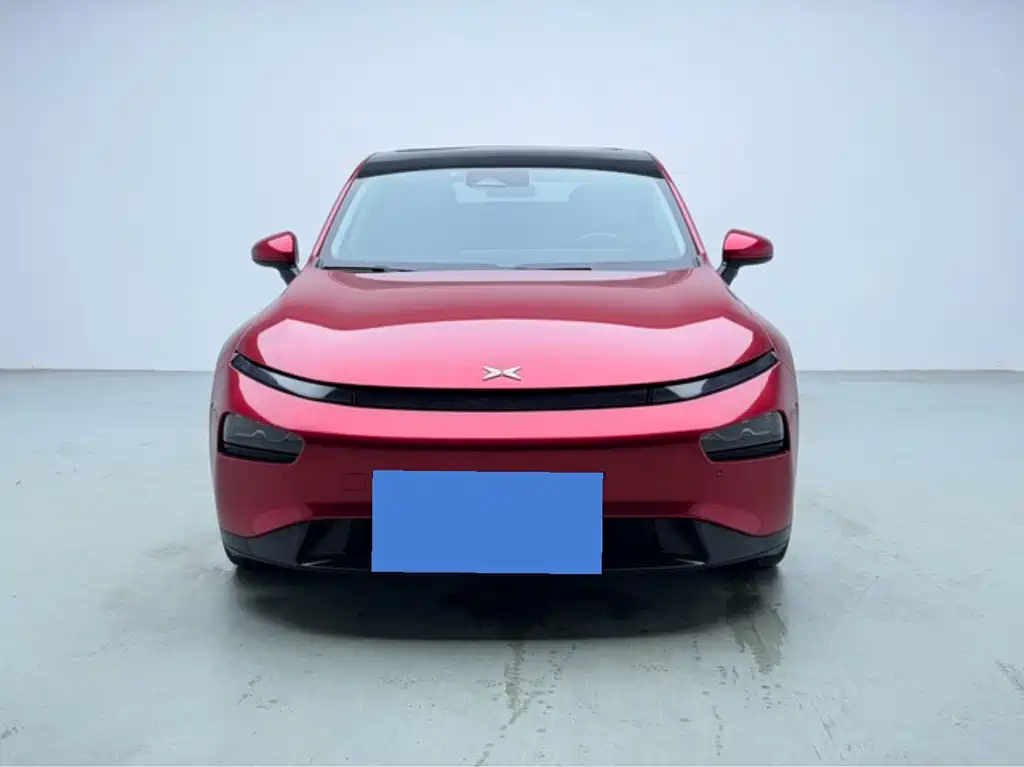 XPeng P7 — миниатюра 2