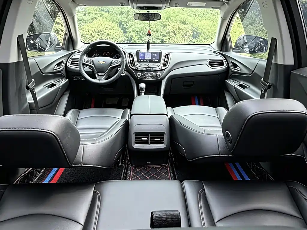 Chevrolet Equinox — миниатюра 17