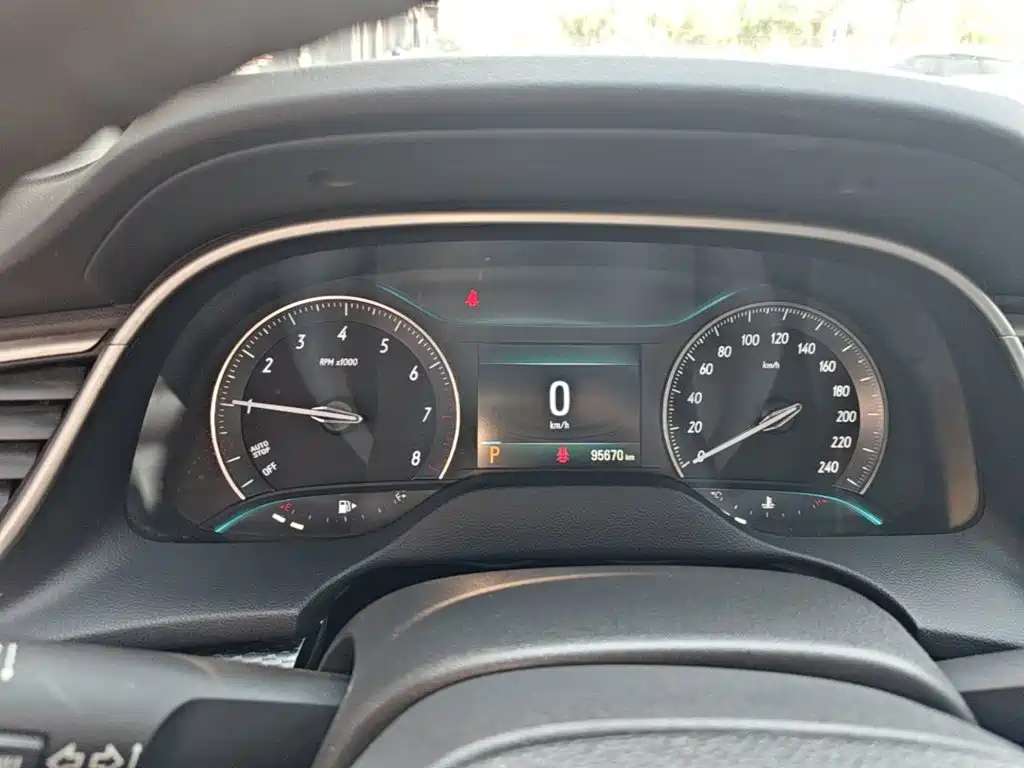 Buick Excelle — миниатюра 12