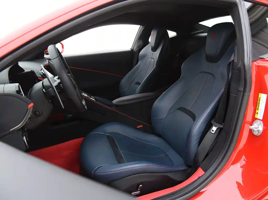 Ferrari Roma — миниатюра 13