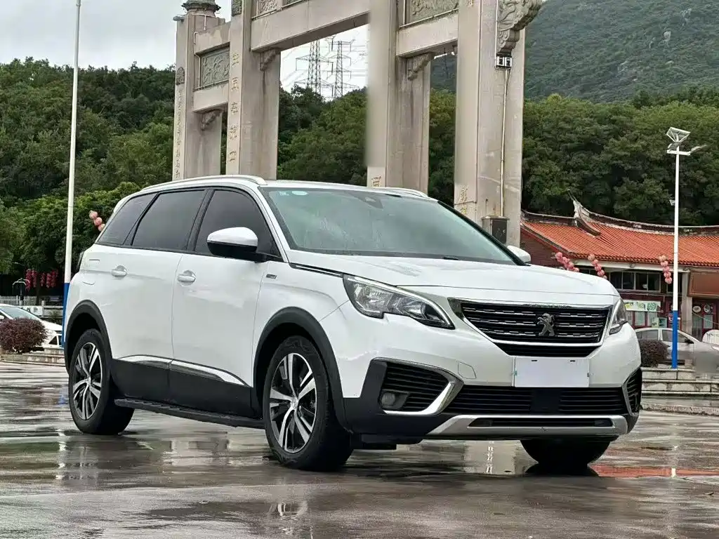 Peugeot 5008 — миниатюра 4