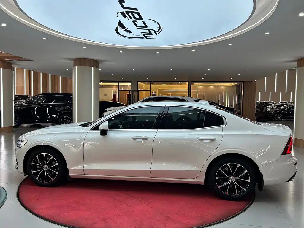 Volvo S60 — миниатюра 8
