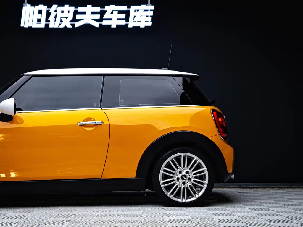 MINI Mini — миниатюра 7