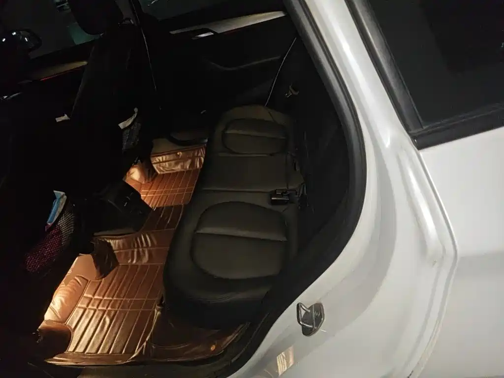 BMW X1 — миниатюра 18