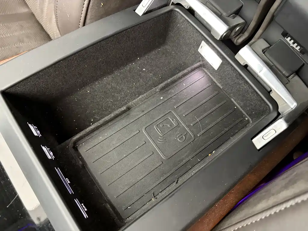 Audi A8 — миниатюра 12