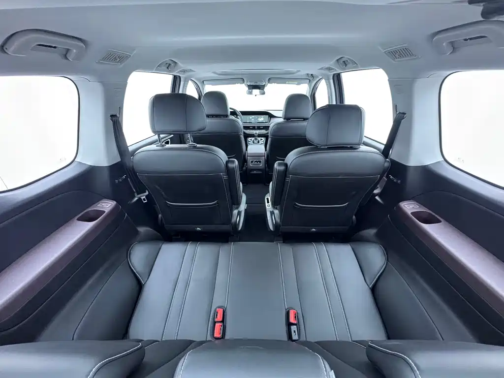 GAC Motor Trumpchi M6 — миниатюра 15