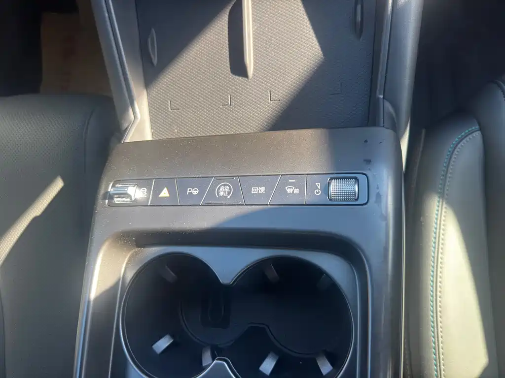 BYD Qin L — миниатюра 7