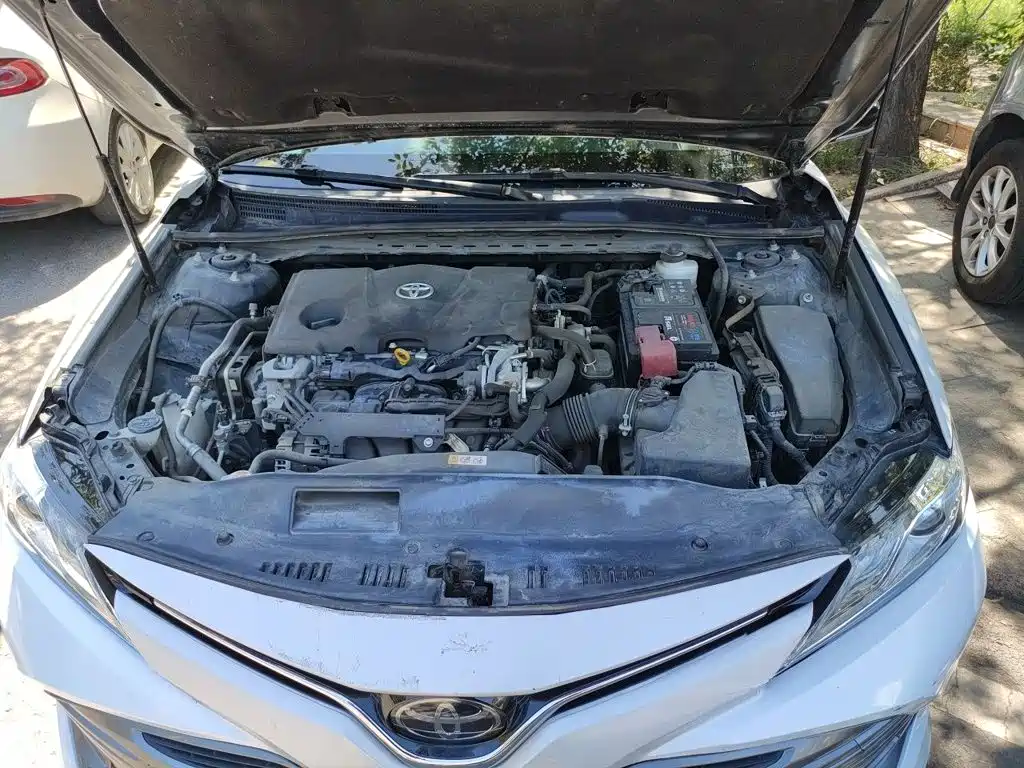 Toyota Camry — миниатюра 21