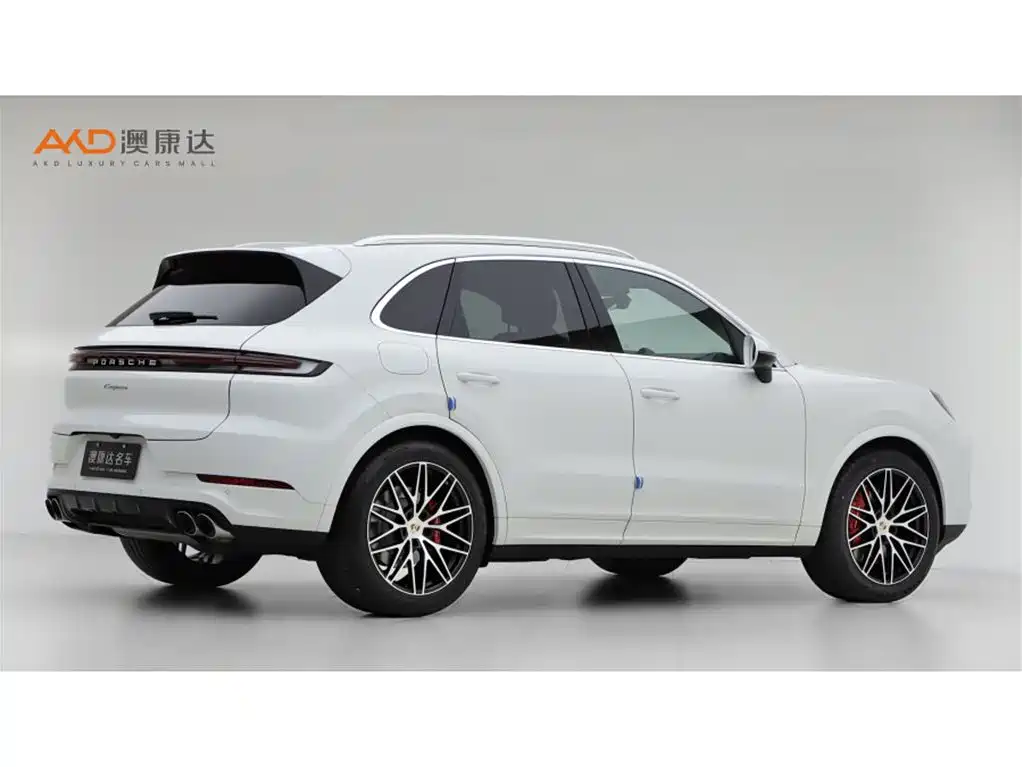 Porsche Cayenne — миниатюра 3
