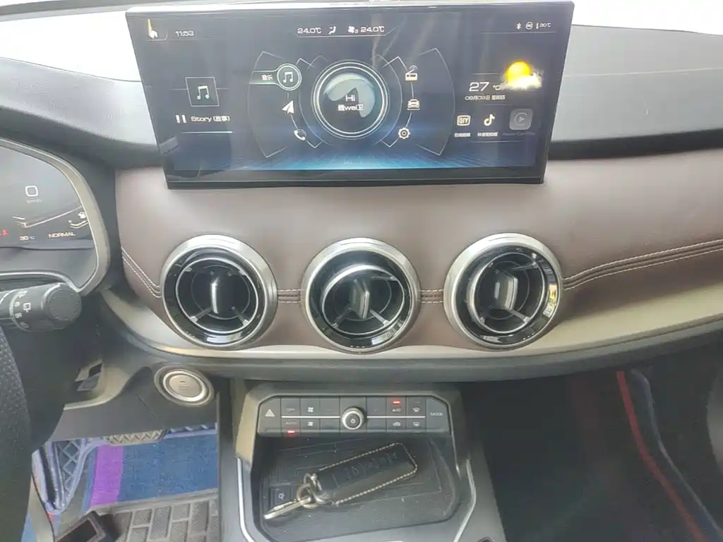 Wey Wey VV6 — миниатюра 13