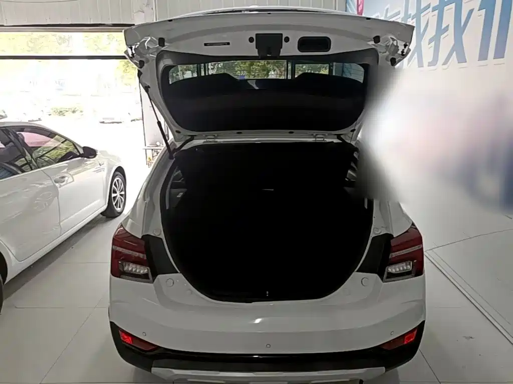 Geely Vision S1 — миниатюра 19
