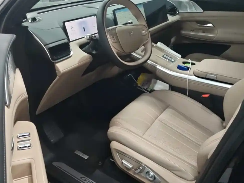 Xpeng G9 2025 680 Max