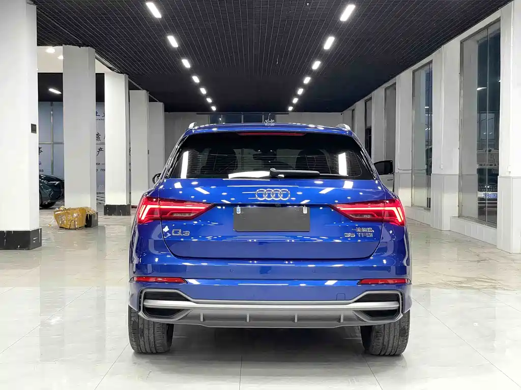 Audi Q3 2022 35 TFSI Fashion