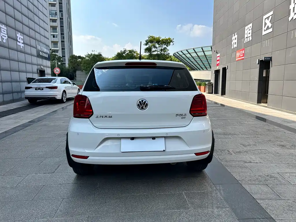 Volkswagen Polo — миниатюра 5