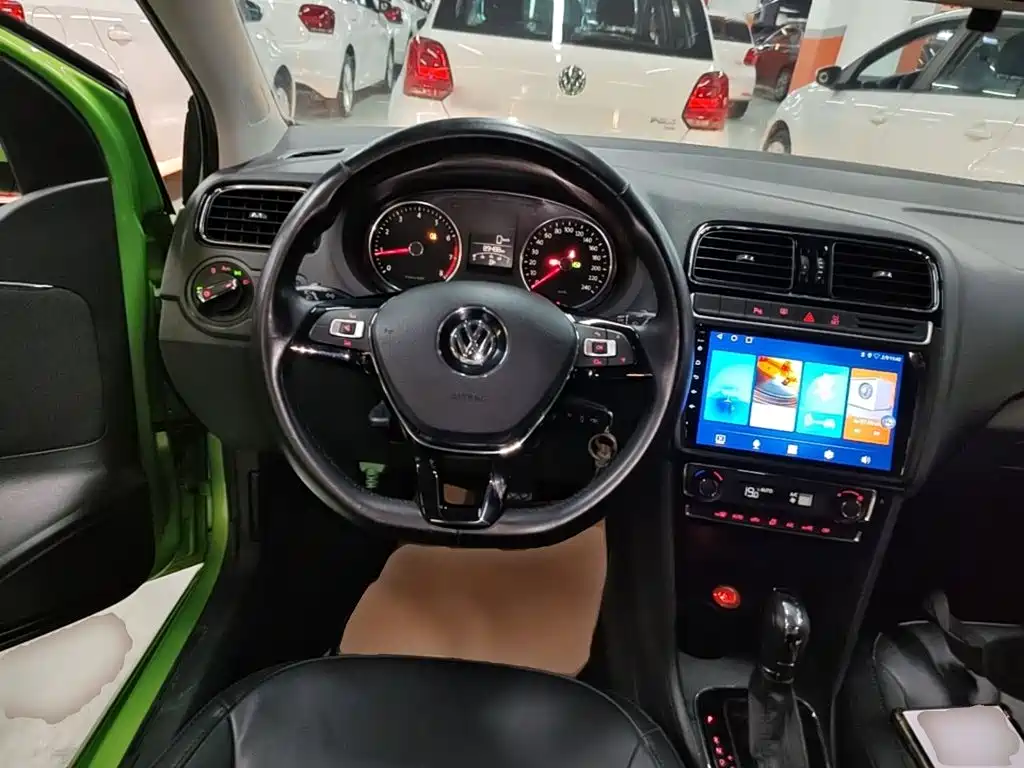 Volkswagen Polo — миниатюра 11
