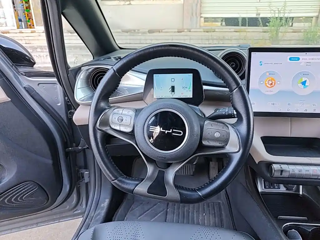 BYD Dolphin — миниатюра 11