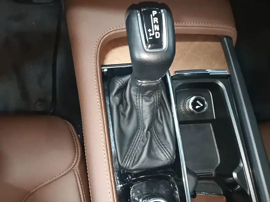Volvo S90 — миниатюра 14