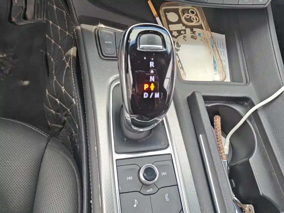 Cadillac CT5 — миниатюра 15