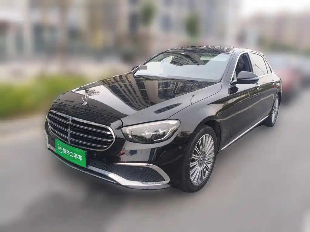 Mercedes-Benz E-Class — миниатюра 2