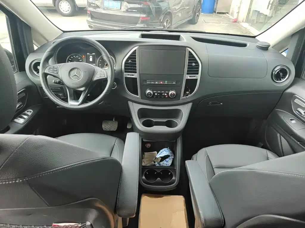 Mercedes-Benz Vito — миниатюра 10