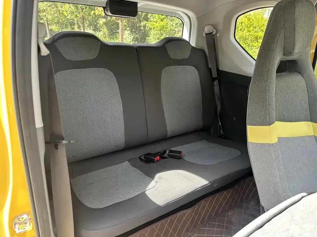 Wuling MINIEV — миниатюра 6