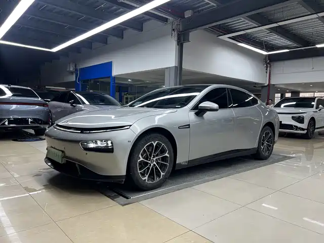 2021 Xpeng P7