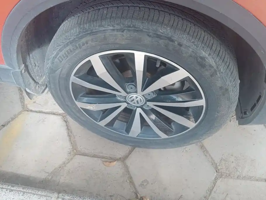 Volkswagen T-Roc — миниатюра 6