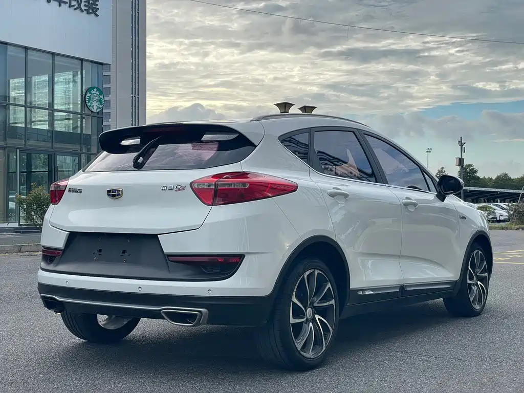 Geely Emgrand GS — миниатюра 15