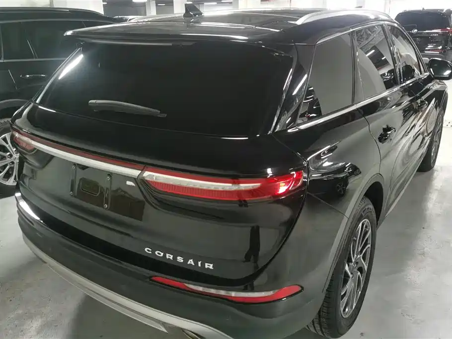 Lincoln Corsair 2021 2.0T