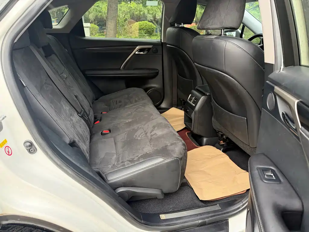 Lexus RX — миниатюра 10