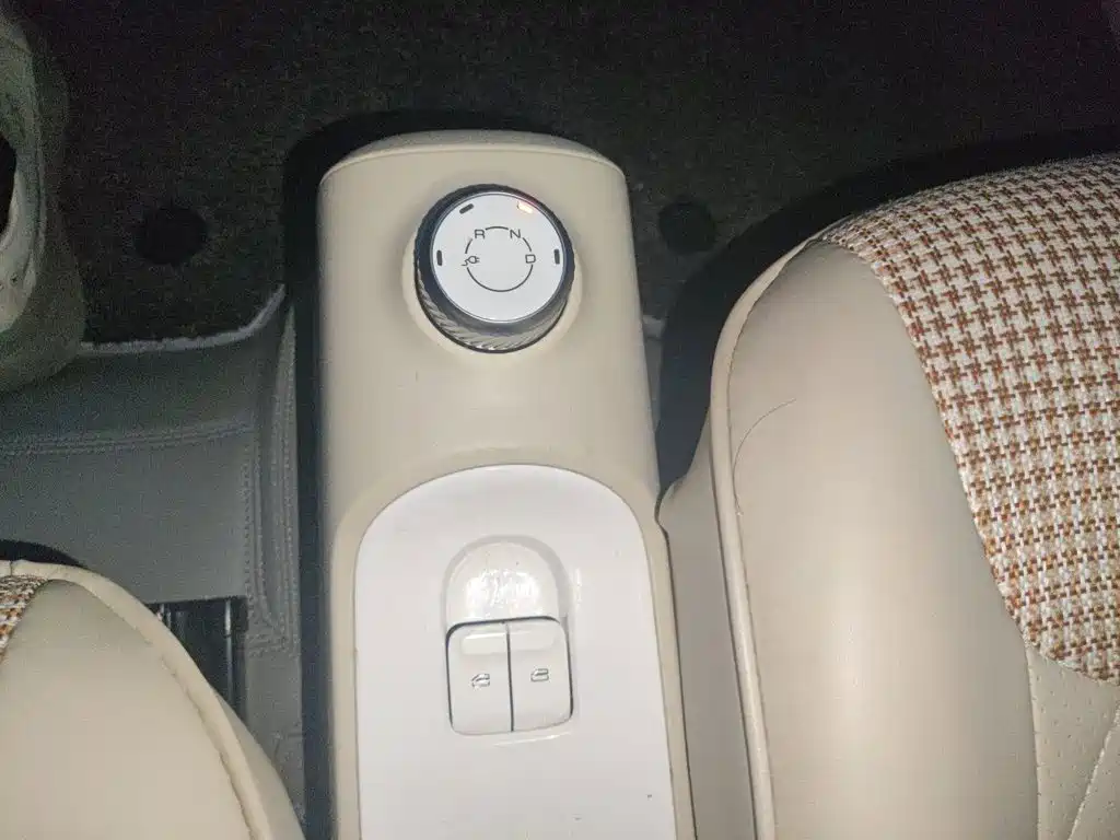 Wuling MINIEV — миниатюра 15