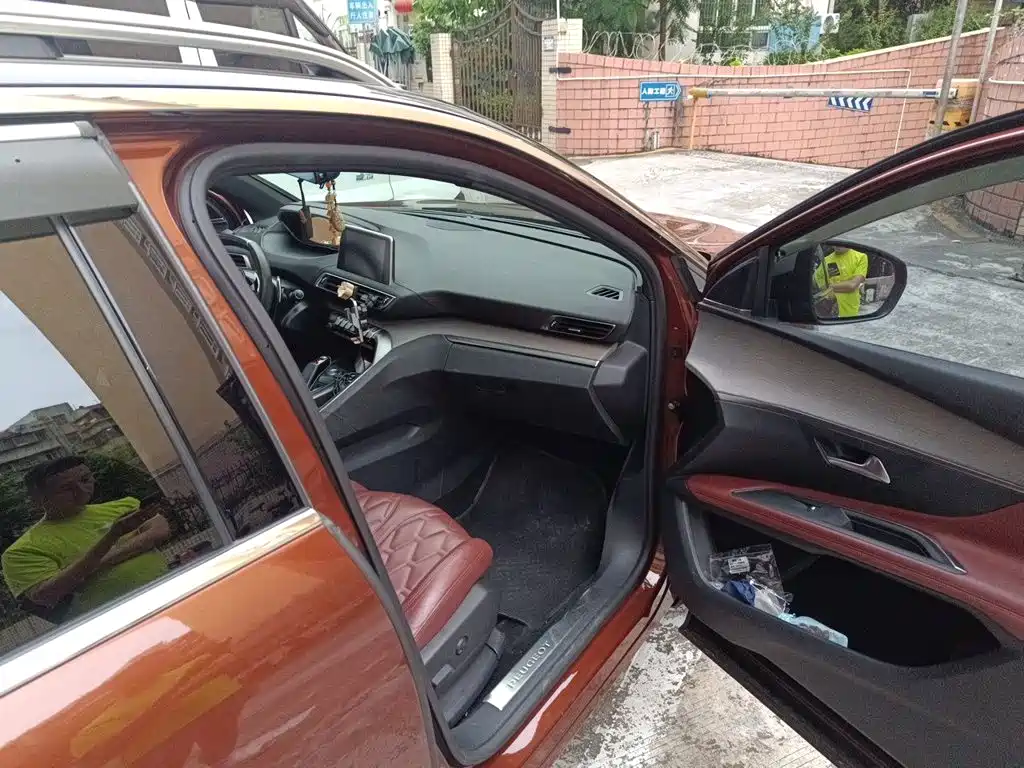 Peugeot 4008 — миниатюра 18