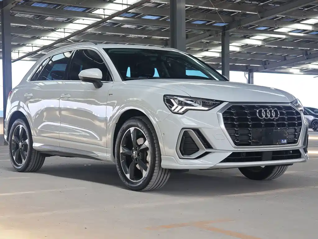Audi Q3 — миниатюра 3