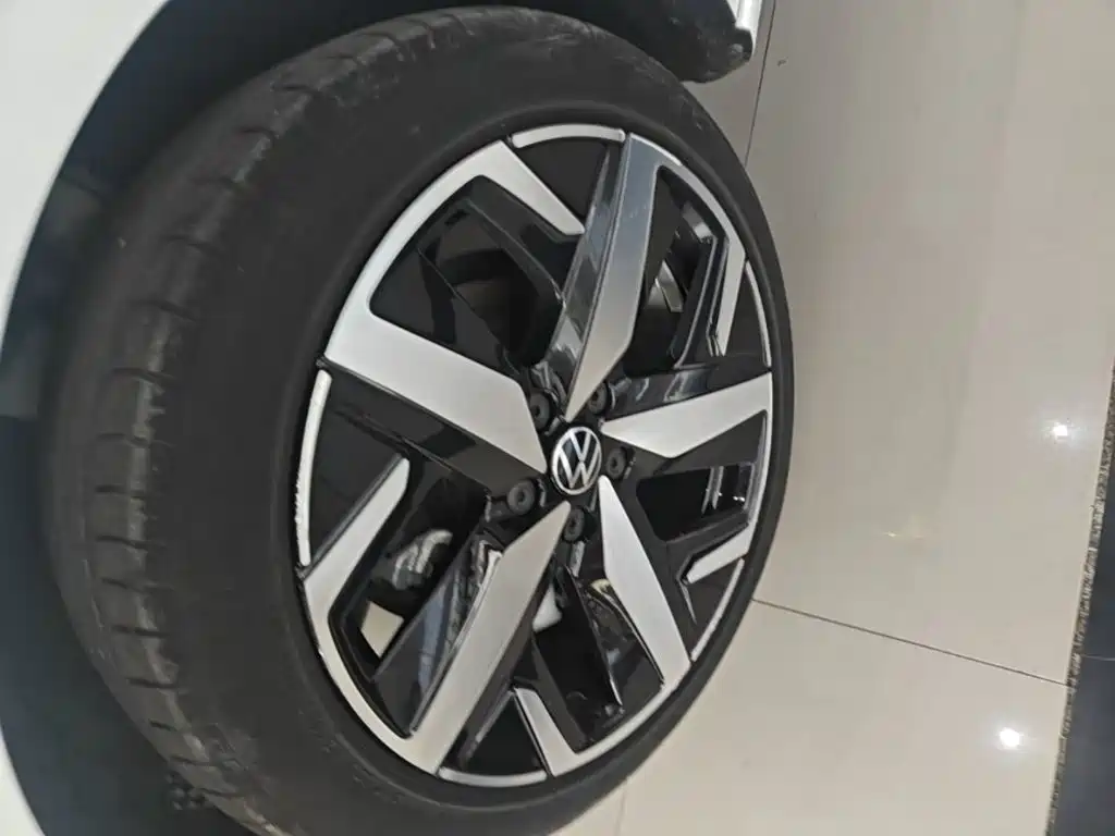 Volkswagen Lamando — миниатюра 23