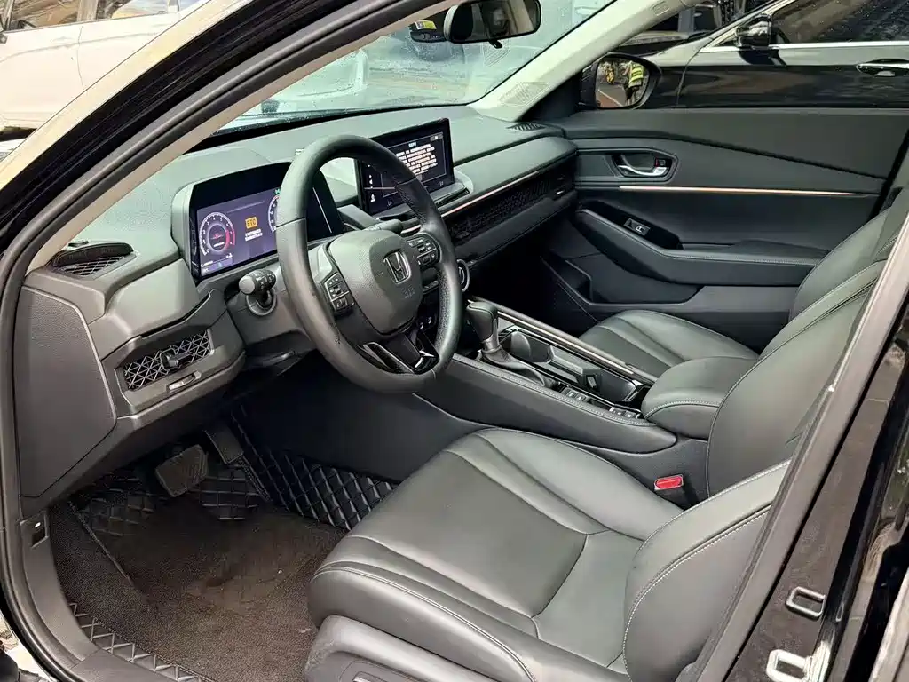 Honda Accord — миниатюра 7