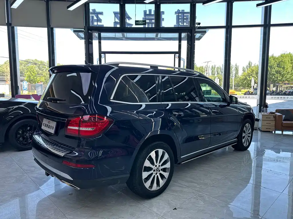 Mercedes-Benz GLS — миниатюра 16