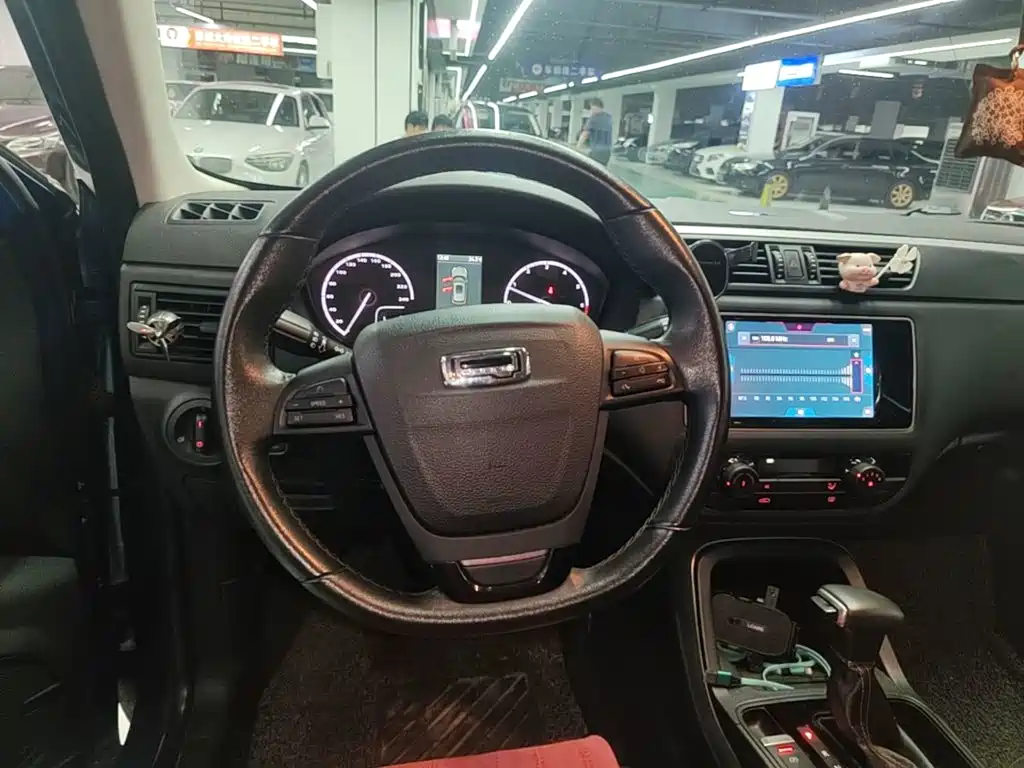 Qoros Qoros 5 — миниатюра 11