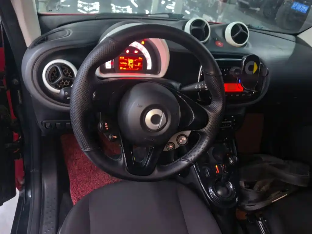 smart Smart Fortwo — миниатюра 11