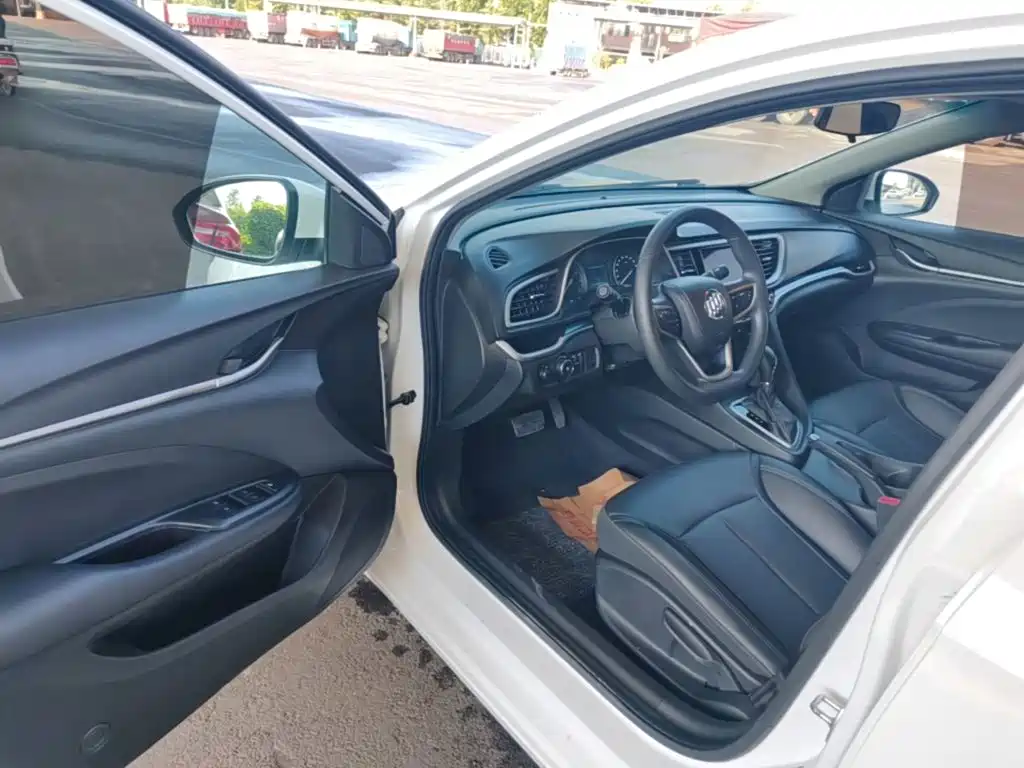 Buick Excelle — миниатюра 16