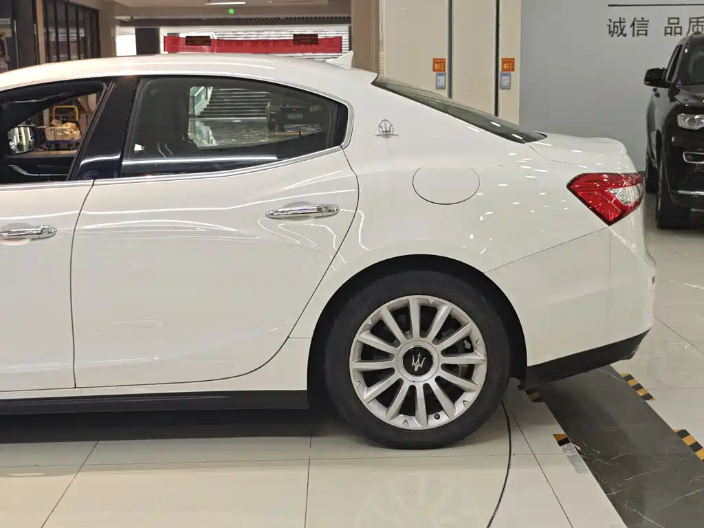 Maserati Ghibli — фотографии объявления, Фото 19