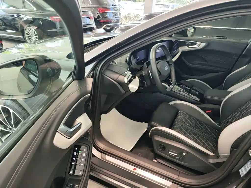 Audi A5L — миниатюра 16